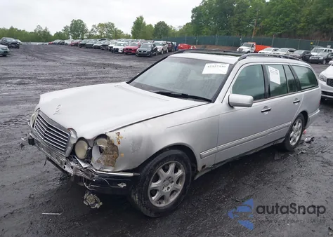 1999 Mercedes-Benz E 320 Awd z USA, uszkodzony, nr VIN WDBJH82F9XX022849